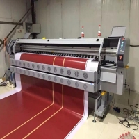 客戶訂購新款V16噴繪機(jī)